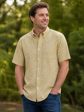 Roundtree & Yorke Mens Plaid Yellow Blue Short Sleeved Shirt Size XL